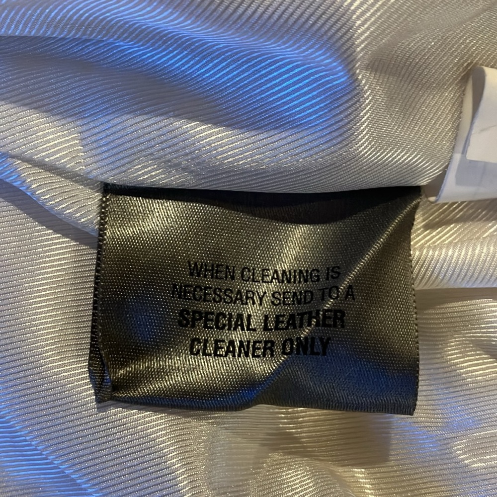 Wilson’s Leather Maxima white fur jacket S - Picture 6 of 7